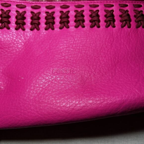 Fossil Rachel tote bag in a raspberry wine and hot pink color-block leather - Picture 3 of 6